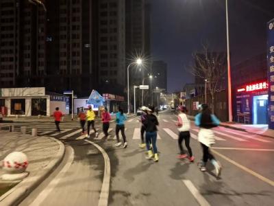 “祥云”AS700马年首航惊艳荆门！