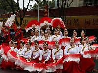 火龙翻飞闹元宵 非遗民俗祈丰年