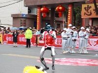 火龙翻飞闹元宵 非遗民俗祈丰年