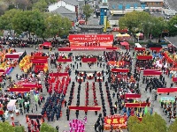 火龙翻飞闹元宵 非遗民俗祈丰年