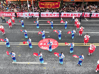 火龙翻飞闹元宵 非遗民俗祈丰年