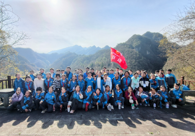 房县思源实验学校：山野为课堂 劳动即成长