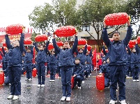 火龙翻飞闹元宵 非遗民俗祈丰年