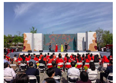 刷屏了！三大央媒同步关注房县这场惠民演出