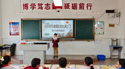房县思源实验学校：书香润泽少年心