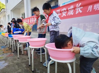 月明小学：多措并举筑牢防溺水安全防线