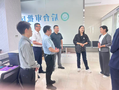房县医疗保障局：常态化开展“局长进大厅”  赋能营商环境提质增效