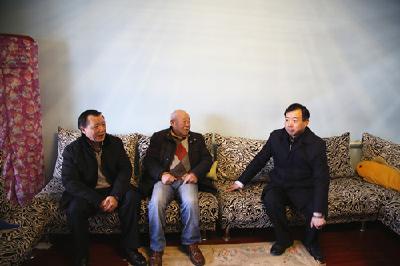 走访传真情 慰问暖人心