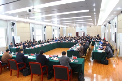 州委、州政府主要领导到州公安局现场办公研究解决公安工作瓶颈问题