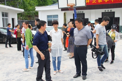 州交通运输局州外籍党员“不忘初心•永跟党走”主题实践活动侧记