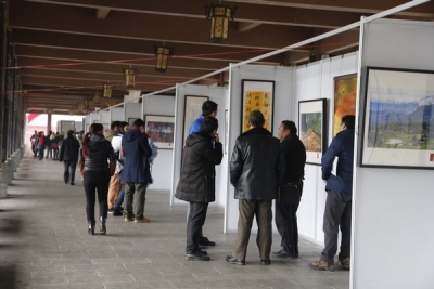 恩施市“六城同创迎新春”美术书法摄影大赛作品展出