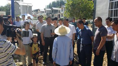 全州固定资产投资、重点项目建设暨易地扶贫搬迁工作会议在建始召开