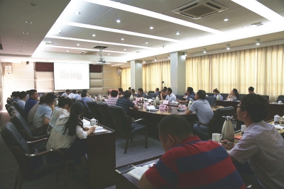 州交通运输局开展“两学一做”学习教育“微党课”展演活动