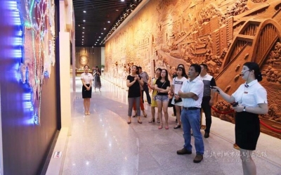 州规划局“规划进企业”活动圆满结束
