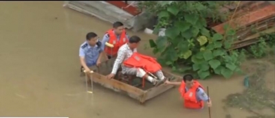 视频 | 建始遭遇暴雨袭击 干群合力救援被困村民