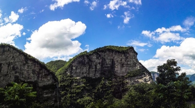 尖山——绝壁山的村庄