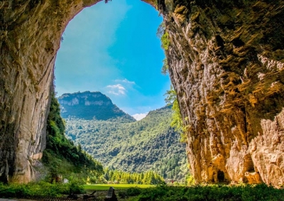 利川普降暴雨 腾龙洞等5景区暂停营业