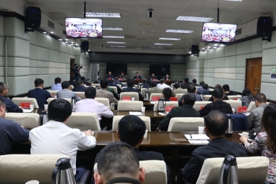 视频 | 王海涛主持召开州委常委会会议