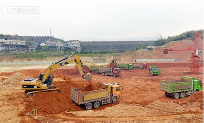 恩施州政府第五十四次常务会议研究部署八月重点工作 