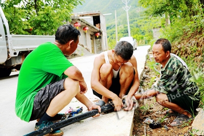 巴东水利部门助推精准扶贫 涓涓泉水暖人心