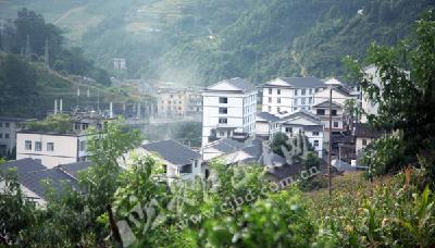 巴东打造特色村寨