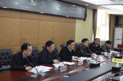 视频 | 王海涛主持召开州委常委会会议