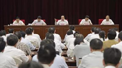 王晓东提“十个务必”与湖北省公务员共勉