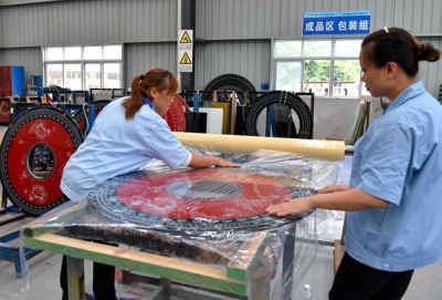 咸丰上半年规上工业企业实现产值29亿元