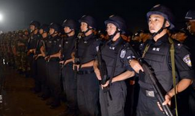 建始 | 搭建信息“天网” 火车站警方两天抓获4名网上逃犯