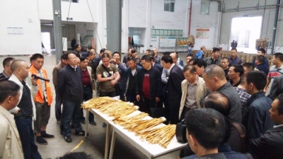 恩施州烟草专卖局（公司）召开烤烟上部烟叶收购二次接收眼光平衡会