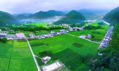 恩施州召开精准脱贫暨易地扶贫搬迁工作现场考评会