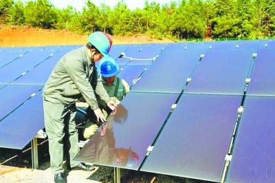 湖北光伏扶贫首获收益 4亩坡地两月赚2.5万元（组稿）