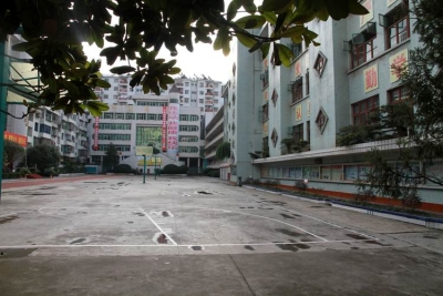 鹤峰 | 实验小学被授予“校园气象科普教育基地”学校