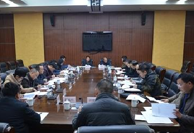 来凤县第十五次党代会代表团召集人会议召开