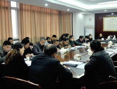 【两会进行时】宣恩县十八届人大一次会议代表进行分组讨论（一）