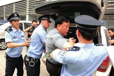 最高法公安部丨民警24小时内要与被司法拘留人谈话