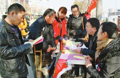 鹤峰 | 法治宣传补短板 送法解难来支招