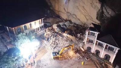关注！湖北南漳山体崩塌酒店被埋 10人仍无下落
