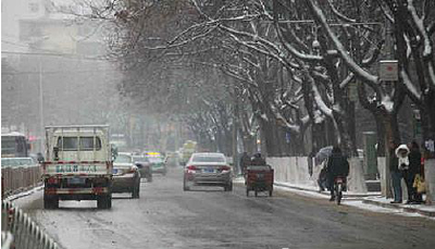 巴东 | 驾驶员注意！昨晚大规模降雪路面出现“板板凌”
