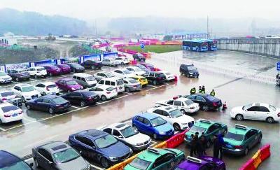 恩施州2月1日起，这5类停车场半小时内免费停车，5种情形全免 