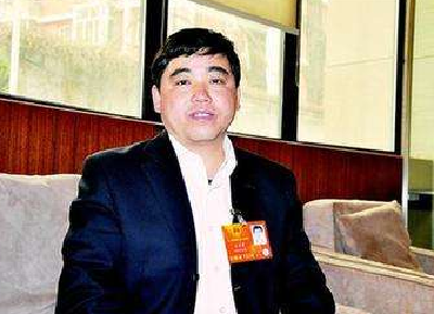 王光国被表彰为全省扶贫开发工作先进个人