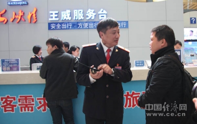 【网媒走转改】福州火车站为外来务工者开通