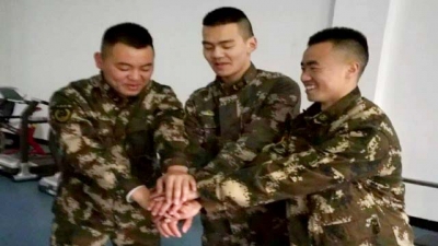 虽然没穿军装 但责任必须扛在肩上——恩施州三名政府专职消防队员轮休期间冒寒下水救人获赞