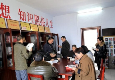 恩施新塘：“职工书屋”成为干部职工闲暇好去处
