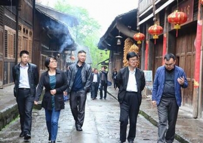 恩施州人大视察利川传统村落和古民居文化保护与发展情况