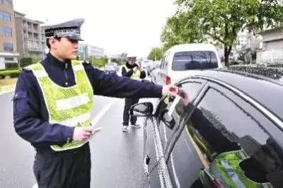 清江东路这些地方是单行道，还有违停路段，详细示意图看这里！
