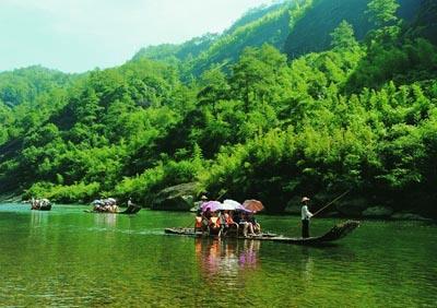 端午假期第二天全国共接待游客3580万人次 全国道路交通安全形势平稳