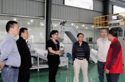 省农业厅到宣恩调研产业扶贫工作