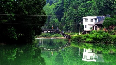 宣恩高罗：加强村级阵地建设 夯实基层组织战斗堡垒