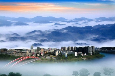 视频 | 恩施州八届人大常委会举行第三次会议